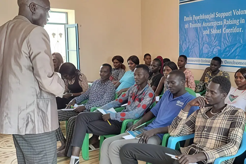 people receiving psychosocial support training